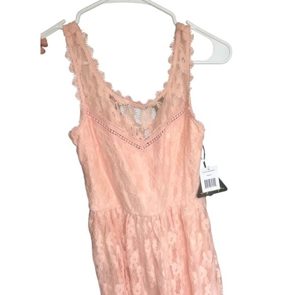 Lace Dress - Picture 1 of 4